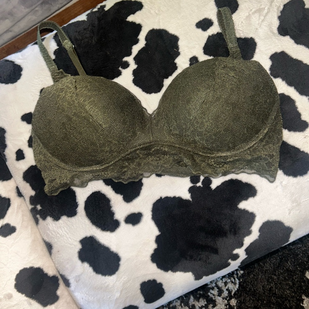 PINK Victoria's Secret Olive Green Lace Bra